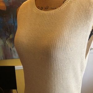 Sleeveless sweater